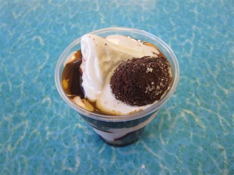 Review: Burger King - Molten Fudge Sundae