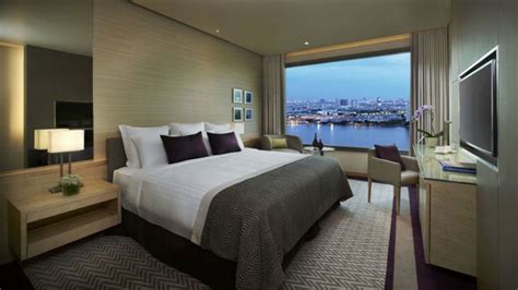 6 Romantic luxury riverside hotels in Bangkok for under $116