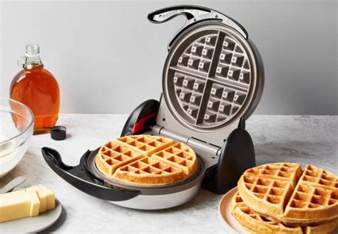 How Do You Make Waffles in a Waffle Maker? - Chart Attack