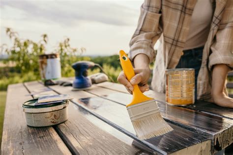 Choosing the Right Products for Staining Your Furniture - Wood Country ...