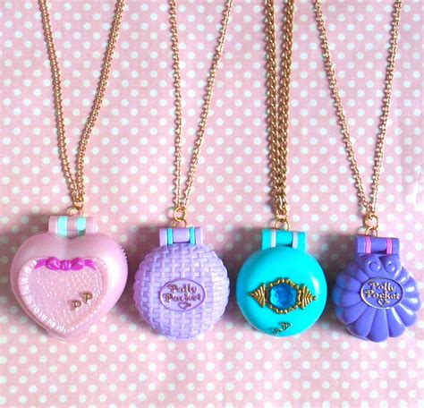 Vintage Polly pocket locket - munimoro.gob.pe