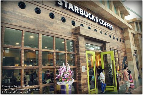 Xfotojournal: First Starbucks Coffee Singapore Reserve Store Opens