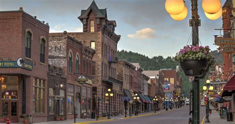 Deadwood Mountain Grand Event Center - Host your group in Deadwood