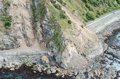 New Zealand earthquake aftermath: Photos of damage caused by South ...