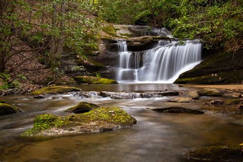 14 Stunning Waterfalls In South Carolina - Southern Trippers