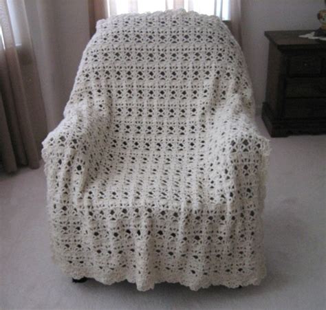 Vintage Lace Crochet Afghan | AllFreeCrochetAfghanPatterns.com