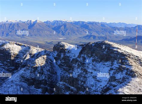 Cape Fold mountains, photographed during a July winter 2023 Stock Photo ...