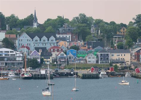 Lunenburg Waterfront Cityscape Editorial Image - Image of downtown, boats: 124349235