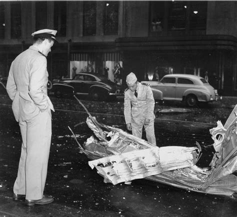 Crash of a North American B-25D-20 Mitchell in New York: 14 killed | Bureau of Aircraft ...