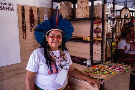 Fábrica Cultural - Feira Artesanato Indígena acontece no MAM