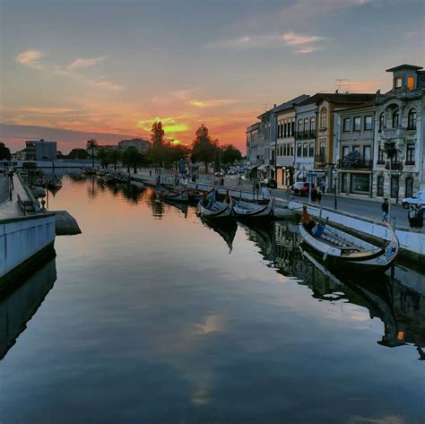 Canal Sunset _ Aveiro, Portugal : r/europe