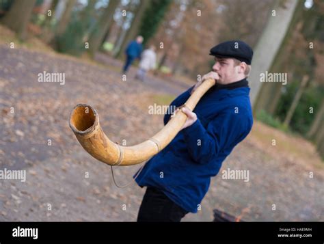 Alphorn hi-res stock photography and images - Alamy