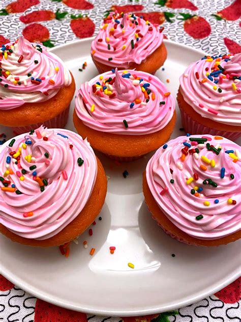 Pink Cupcakes With Sprinkles – Vibrant Guide