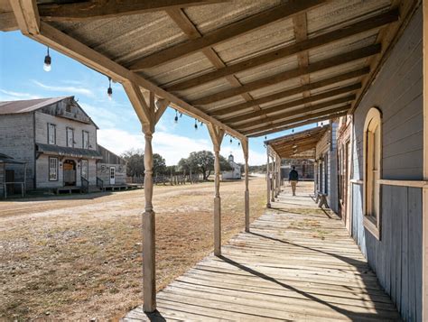 Willie Nelson designed a town in Texas. Architects just restored it.