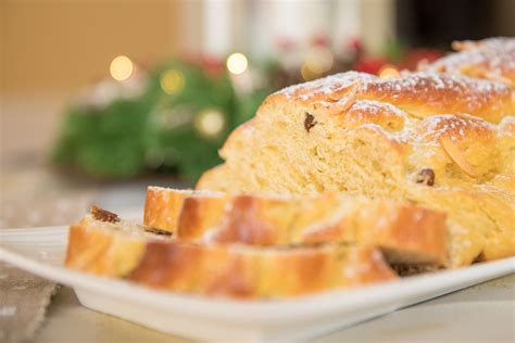 Braided Christmas Bread Free Stock Photo - Public Domain Pictures