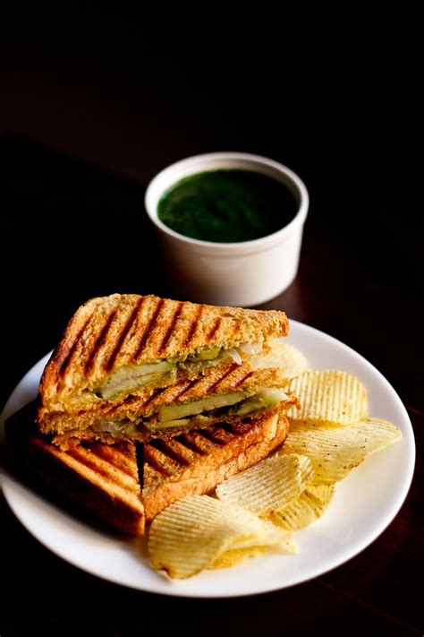 Grilled Sandwich (Street Style Veg Grilled Sandwich) » Dassana's Veg ...