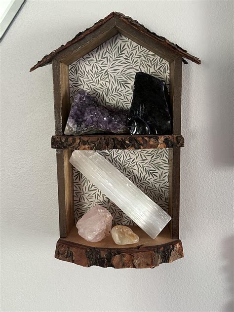 Wall decor! : r/Crystals