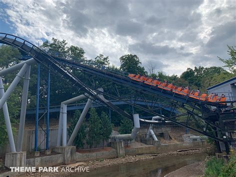 sooperdooperLooper at Hersheypark | Theme Park Archive