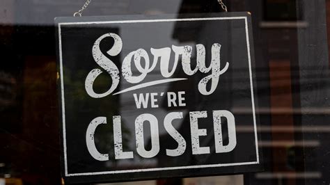 Why Some Restaurants Aren't Open Late Anymore
