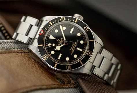 The Tudor Black Bay 58 Review - A Dependable Tool Watch For Your Wrist | WatchGecko