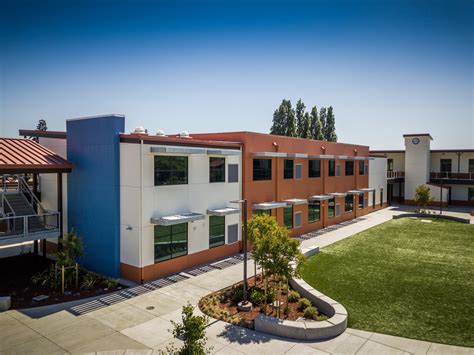 Bishop Elementary School - All Weather Architectural Aluminum