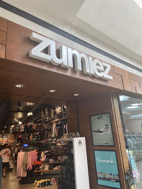 ZUMIEZ - Updated January 2025 - 13 Photos - 11919 Fair Oaks Mall ...