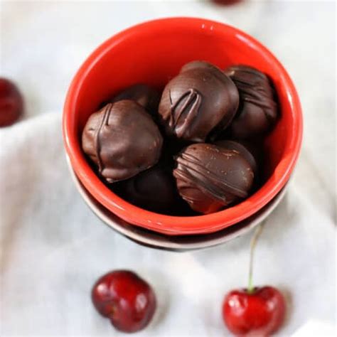 Two Ingredient Chocolate Covered Cherries. - The Pretty Bee