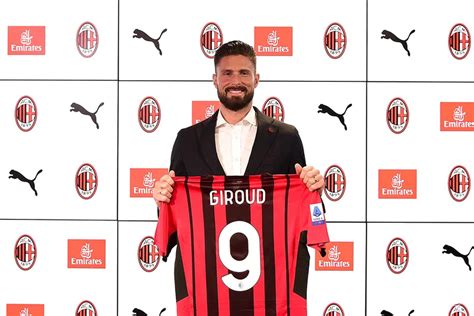 Official: AC Milan Sign Olivier Giroud From Chelsea To Be New No. 9 - The AC Milan Offside