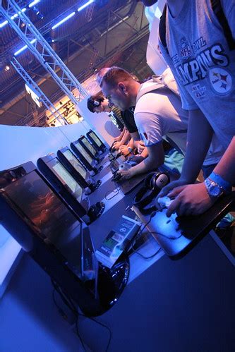 Electronic Arts games hands-on | włodi | Flickr