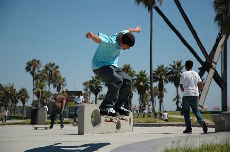 Gambar : Skateboard, olahraga ekstrim, pemain skateboard, peralatan ...