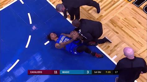 Markelle Fultz goes down with a Knee Injury 🙏🏽 Prayers Up - YouTube