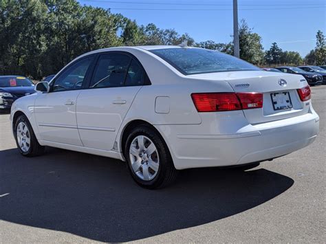 Pre-Owned 2009 Hyundai Sonata GLS FWD 4dr Car