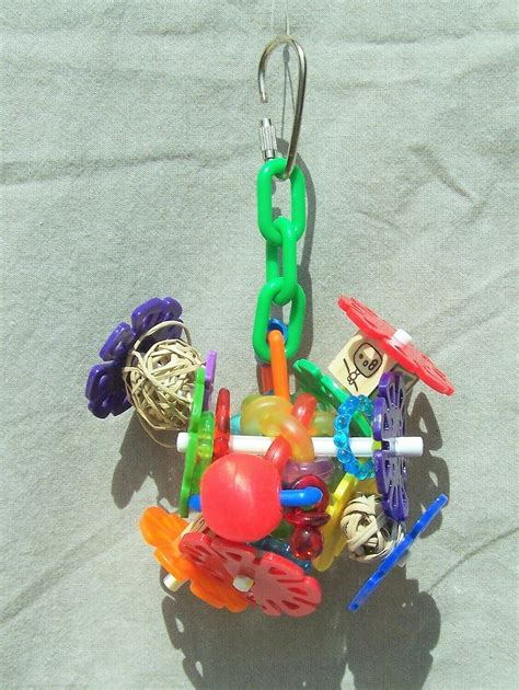 Happy Beaks Bird Toy Small Cluster with Blocks