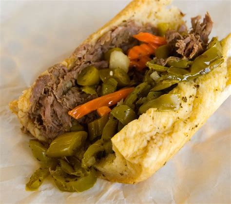 Authentic Chicago Italian Beef Sandwich Recipe, History, & Restaurant Ratings | CookLuv | Copy ...