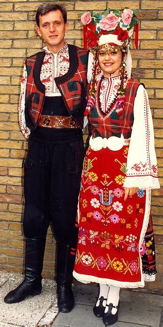 Cultures of Eastern Europe | Traditional outfits, European dress ...