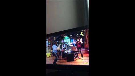 iCarly Random Dancing - YouTube