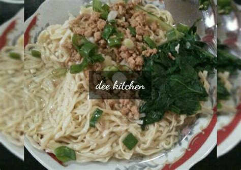 Resep Mie ayam jakarta oleh D e e - Cookpad