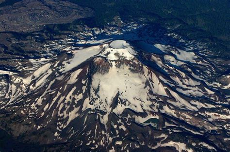 15 Amazing Volcanic Craters, Calderas & Crater Lakes of the World ...