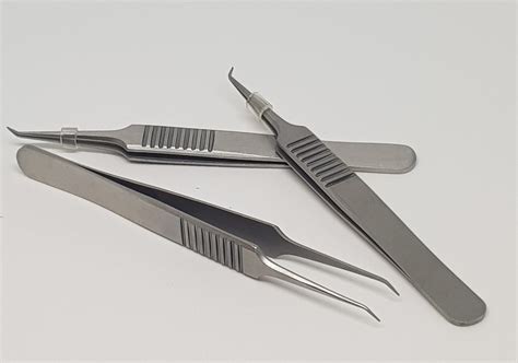 Precision Curved Tweezers – Lash-Is Limited