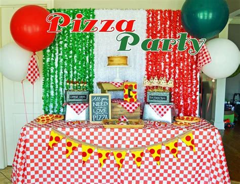 Pizza / Birthday "Classic Pizza Party" | Catch My Party Italian Party Decorations, Birthday ...