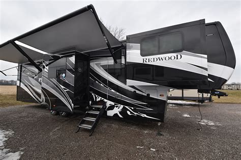 New 2020 Redwood 3951MB Luxury Fifth Wheel – Original RVWholesalers for ...