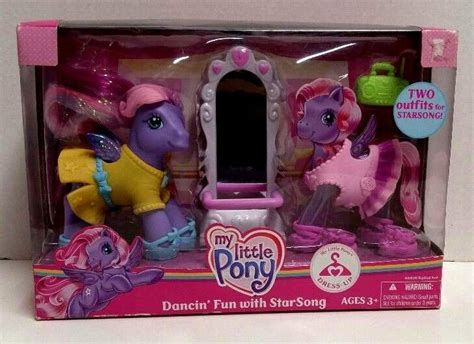 My Little Pony Dress-Up Dancin' Fun with StarSong Plus 2 outfits NEW (2008)