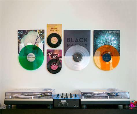 Record Props – Vinyl Record Display