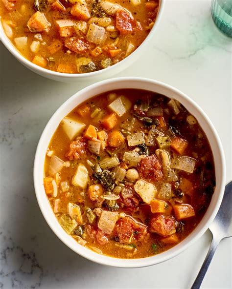 A Review of Giada de Laurentiis' Winter Minestrone Soup | The Kitchn