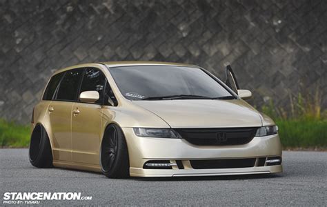 Slammed Honda Odyssey