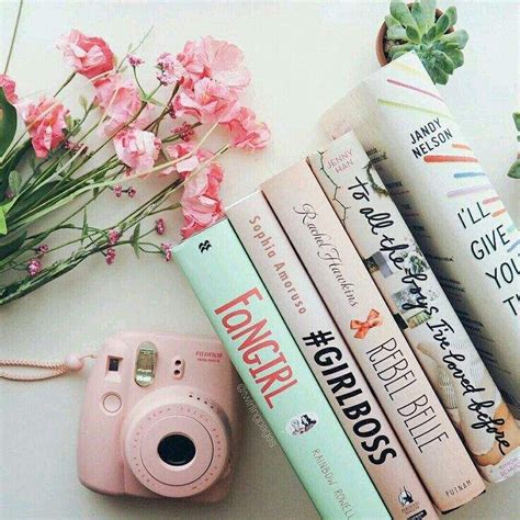 Pink Aesthetic panosundaki Pin | Kitap fotoğrafçılığı, Ajandalar, Kitap tablo