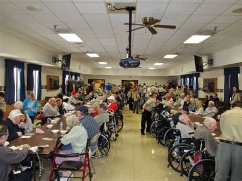 Boy Scouts and Marine Corps League host party at Manteno Veterans Home ...