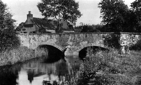 Tour Scotland: Old Photograph Bridge Of Canny Scotland