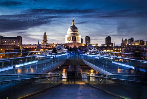 London by night by Stefano Termanini on 500px Millennium Bridge at blue ...