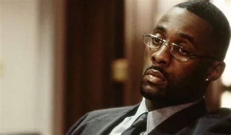 Does Idris Elba Regret Playing Stringer Bell on “The Wire?” - TVovermind